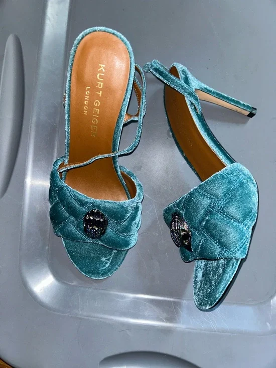 Kurt Geiger Teal Velvet Jeweled Heels. Size 41 European size - Picture 2 of 9